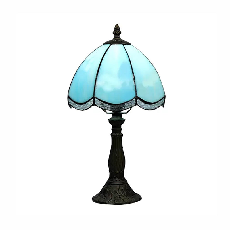 Scalloped Table Lighting: Traditional 1-Light Stained Glass Indoor Fixture In Blue/White