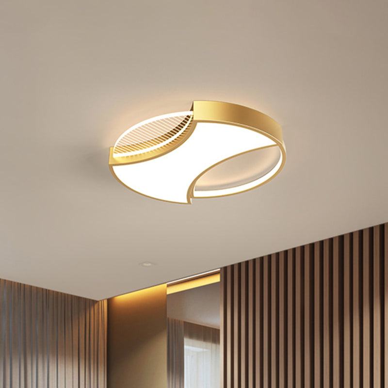 Modern Geometric Metal Led Flush Mount Ceiling Light In Black/Gold - 18/21.5 Width