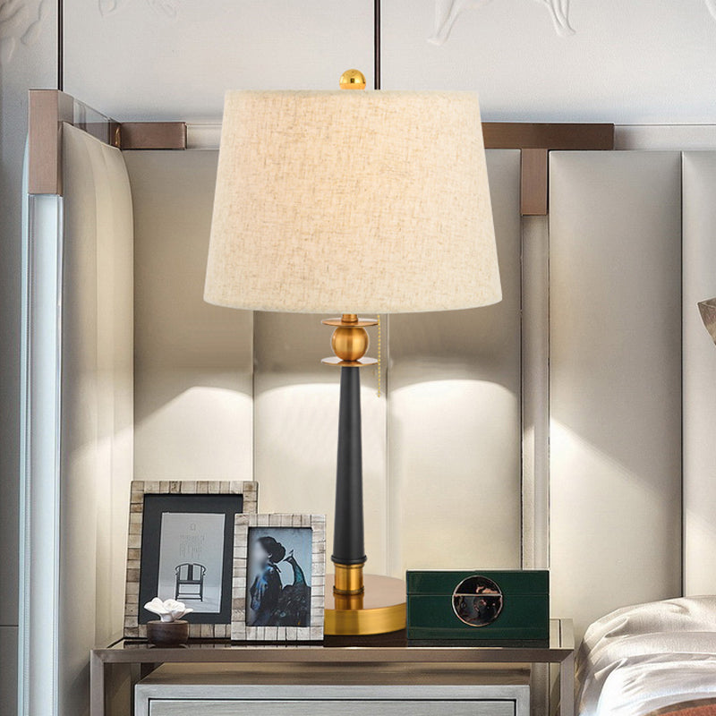 Gold Barrel Bedside Table Light With Pull Chain - Traditional Fabric Night Lighting (1-Bulb)