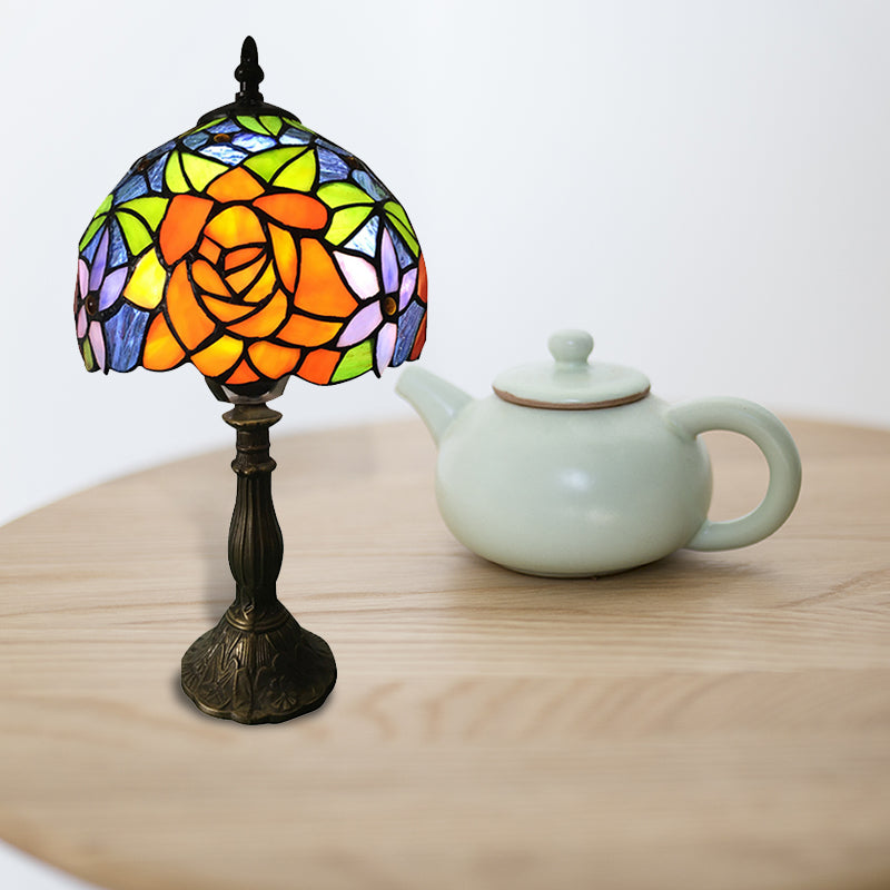 1-Light Sunflower Stained Glass Table Lamp - Lodge Tiffany Style Decorative Lighting In