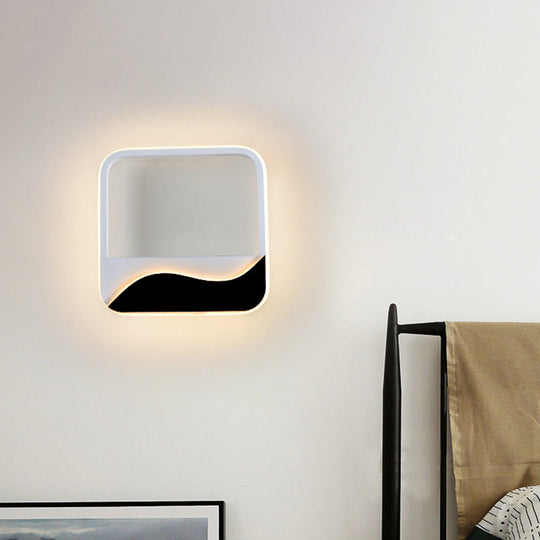 Minimalist Led Wall Light W/ Wave Patterned Acrylic Frame - Black/White Warm/White Black-White /