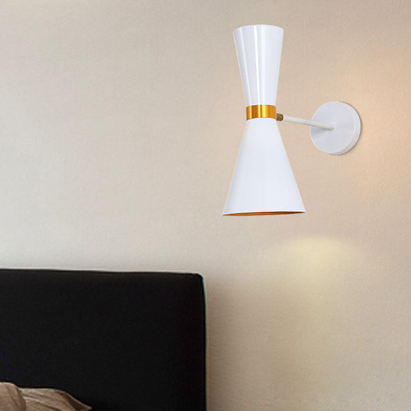 Modern Black And White Cocktail Shaker Sconce Lamp: Wall Mounted Metal Lighting With Rotatable Joint