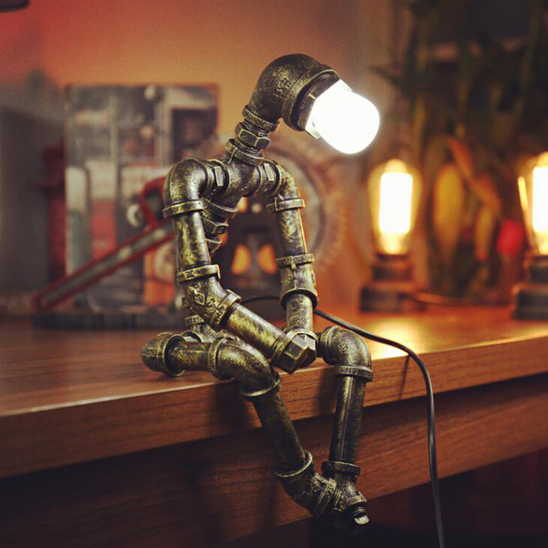 Industrial Style Metal Robot Table Light With Antique Bronze Finish - Ideal For Bedroom