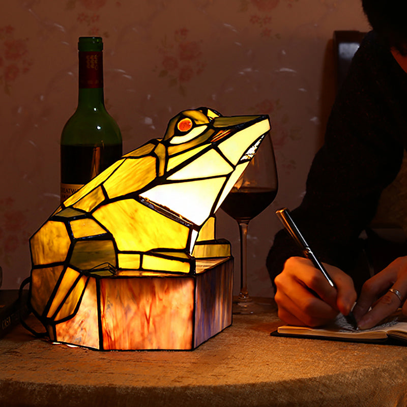 Lodge Stained Glass Frog Accent Lamp - 1 Light Table For Bar