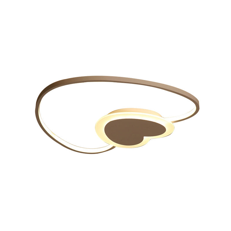 Stylish White Heart-Shaped Ceiling Lamp For Modern Dining Rooms