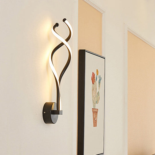 Minimalist Led Wall Lamp In Black/White Metal For Living Room Black