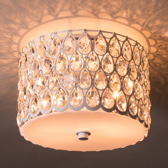 White Crystal Round Flush Lamp - Simplicity 2-Light Ceiling Flush Mount with Iron Mesh