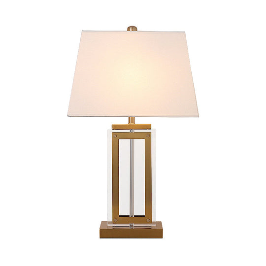 Stella - Lampe de chevet minimaliste en tissu blanc avec socle doré