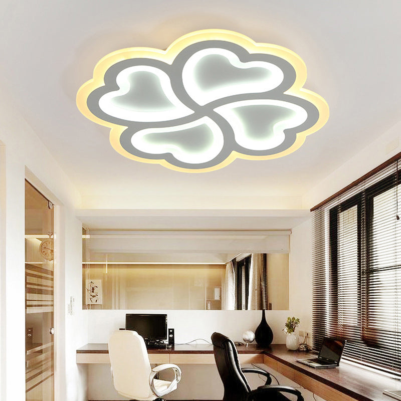 White LED Heart-Shaped Petal Ceiling Light for Kids' Bedroom