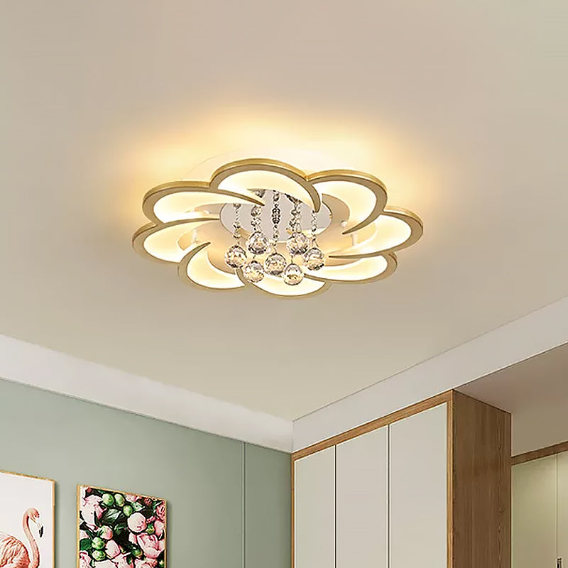 Modernist Petal Flush Ceiling Light In Gold With Led Warm/White - Available 20.5/27 Sizes