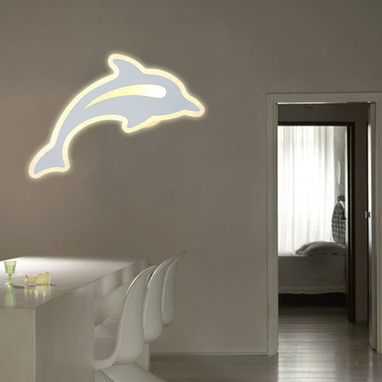 Modern Acrylic Animal Led Wall Sconce - White Finish For Hallway Illumination / Warm Dolphin