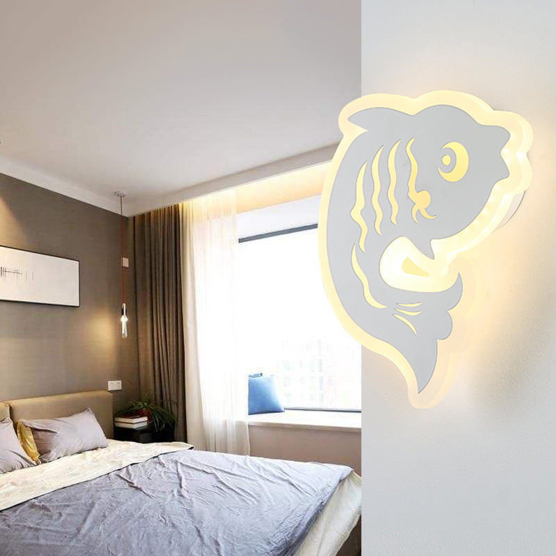 Modern Acrylic Animal Led Wall Sconce - White Finish For Hallway Illumination