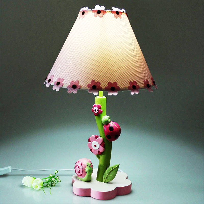 Resin Flower Desk Light - Table Lamp In Pink For Girls Bedroom