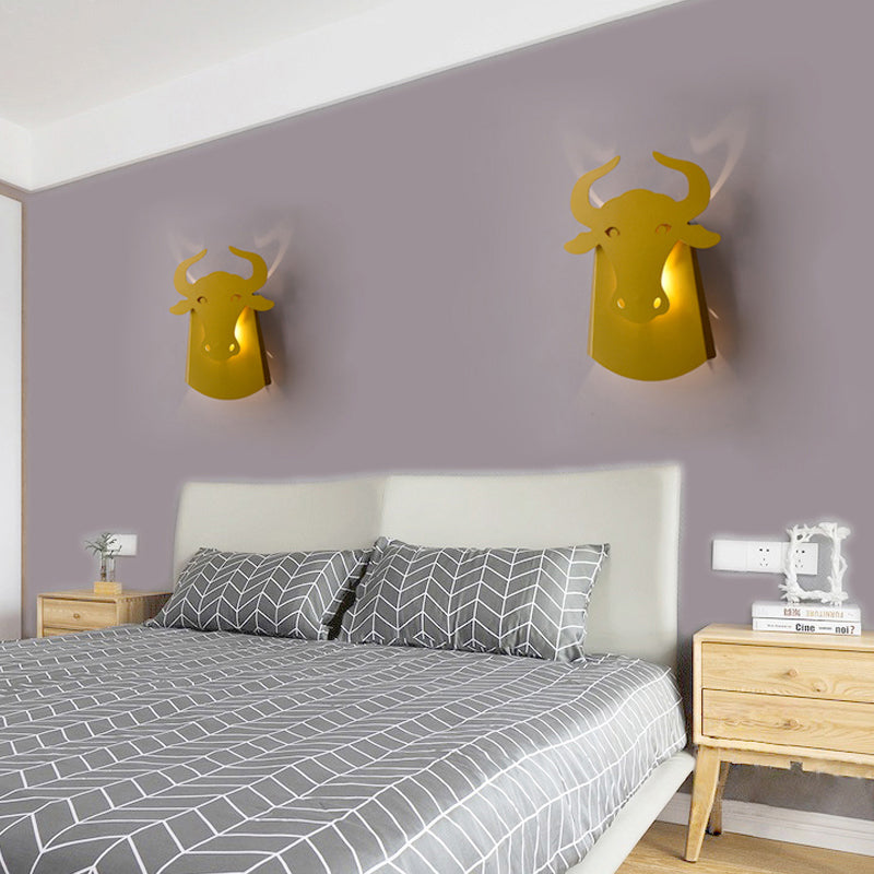 Modern Metal Ox Wall Lamp With Integrated Led For Chic Indoor Lighting