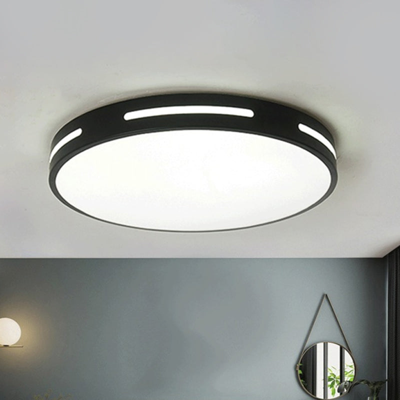 Minimalist Round Ultra-Thin LED Bedroom Ceiling Lamp in Black/White, Various Sizes