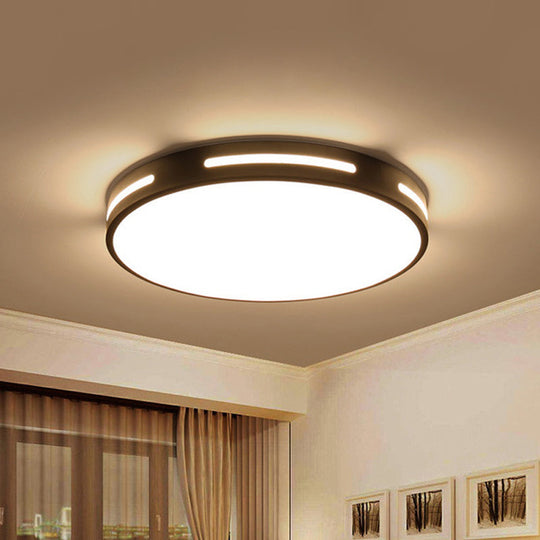 Minimalist Round Ultra-Thin LED Bedroom Ceiling Lamp in Black/White, Various Sizes