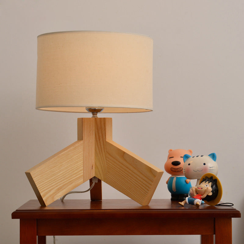 Nordic Wood Drum Table Lamp: Single Bulb 3-Leg Nightstand Light For Bedroom