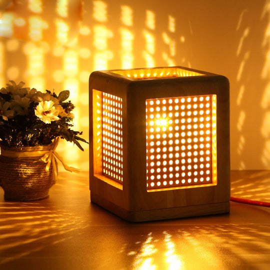 Minimalist Nordic Table Lamp: Cube Box Bedside Wooden Night Light In Beige Wood