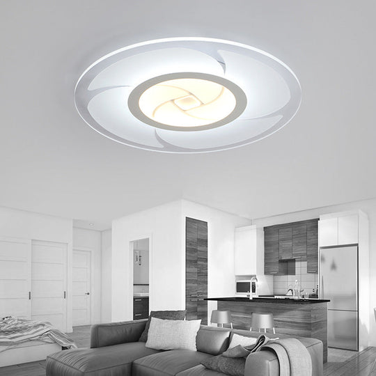 Modern Pinwheel Pattern Disc Thin Ceiling Light - 16.5"/24.5"/31" W LED Flush Mounted Lamp - White Light