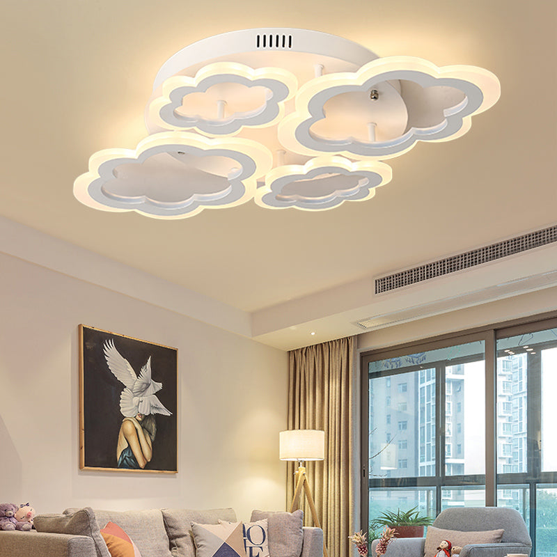 White Cloud Ceiling Light for Kids' Nordic Bedroom Décor