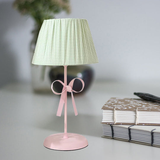 Macaron Loft Plaid Reading Light For Child Bedroom - Desk Lamp With Bow Accent Pink