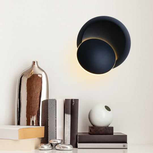 Nordic Metal Moon Wall Light - Moveable Flush Mount Sconce In Black/White/Pink With Led White/Yellow