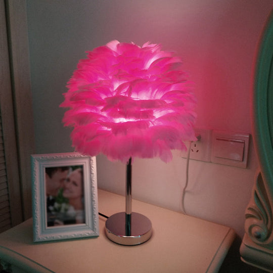 Feathered Modern Artichoke Plug-In Table Light: 1 Light Girls Room Nightstand Lamp (Pink/Grey/White)