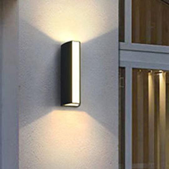 Modern Black Triangle Prism Led Wall Light In Warm/White - Small/Medium/Large Sizes / Small White