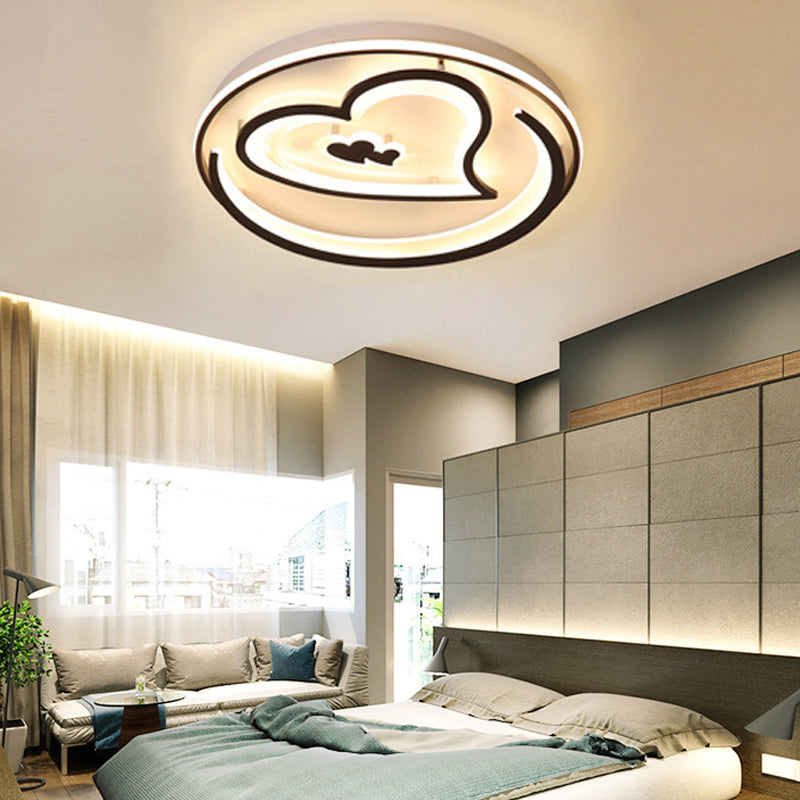 Nordic Style LED Black Acrylic Loving Heart Ceiling Light - Ideal for Hotels and Restaurants