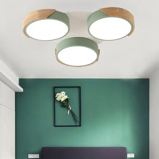 Modern White/Green Round Flush Ceiling Light with Stylish Metal Finish - 3/7 Heads Ceiling Lamp for Living Room