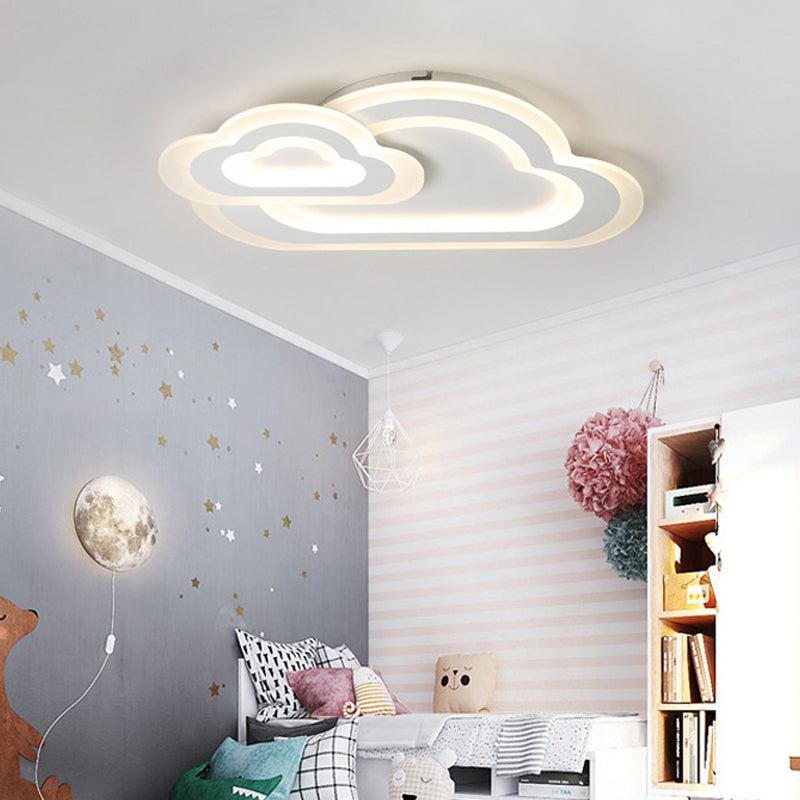 Plafonnier Nuage Élégant : Support LED Acrylique Blanc pour Chambre Bébé