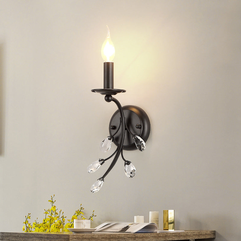 Rustic Metal Wall Sconce With Curved Arm - Elegant Living Room Lighting