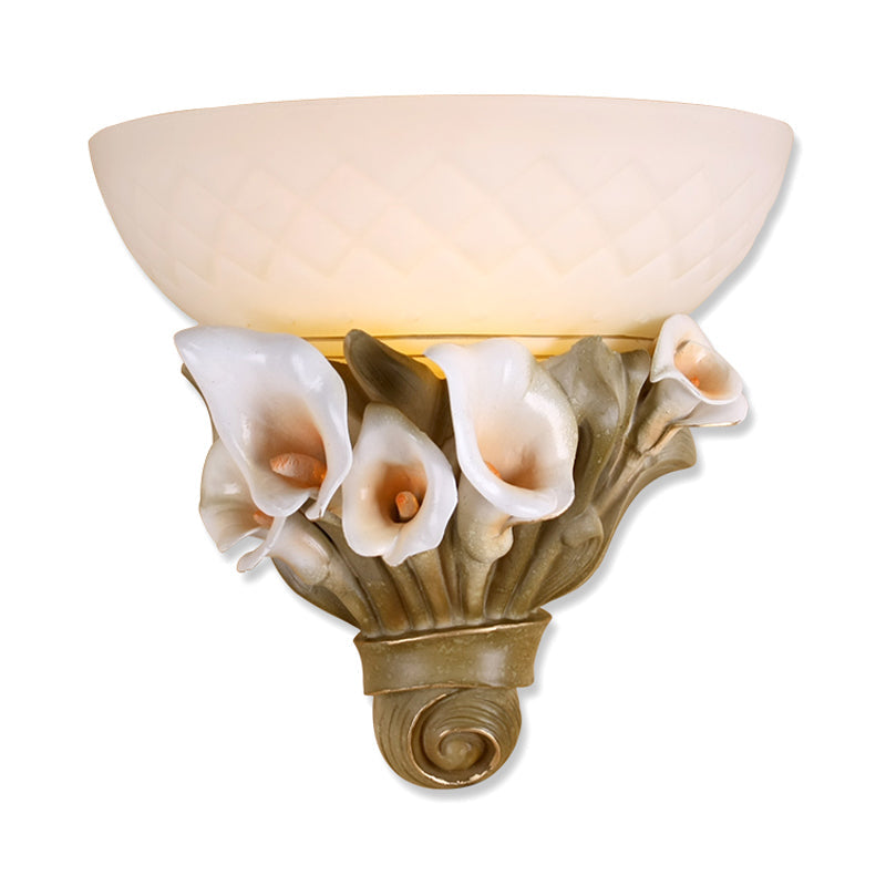 Vintage 1-Light Wall Sconce With White Glass Bowl And Flower Design