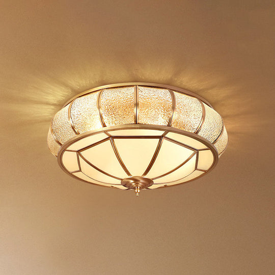 Gold Ripple Glass Flush Mount Lighting: Classic Donut-Shaped Fixture, Ideal for Dining Rooms