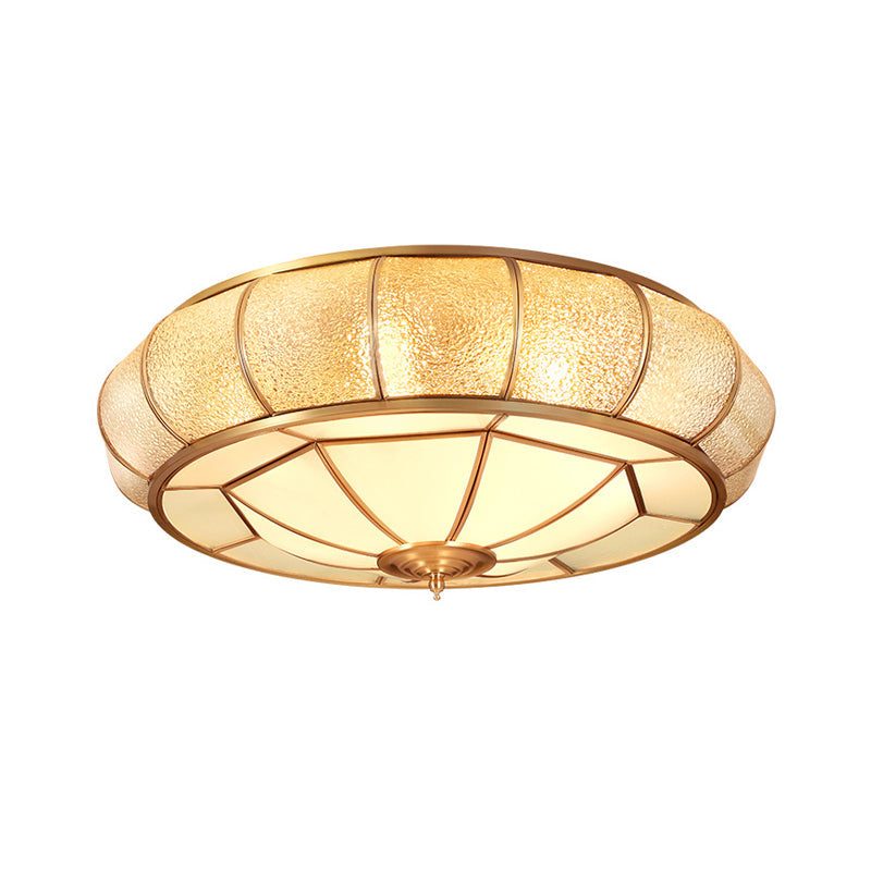 Gold Ripple Glass Flush Mount Lighting: Classic Donut-Shaped Fixture, Ideal for Dining Rooms