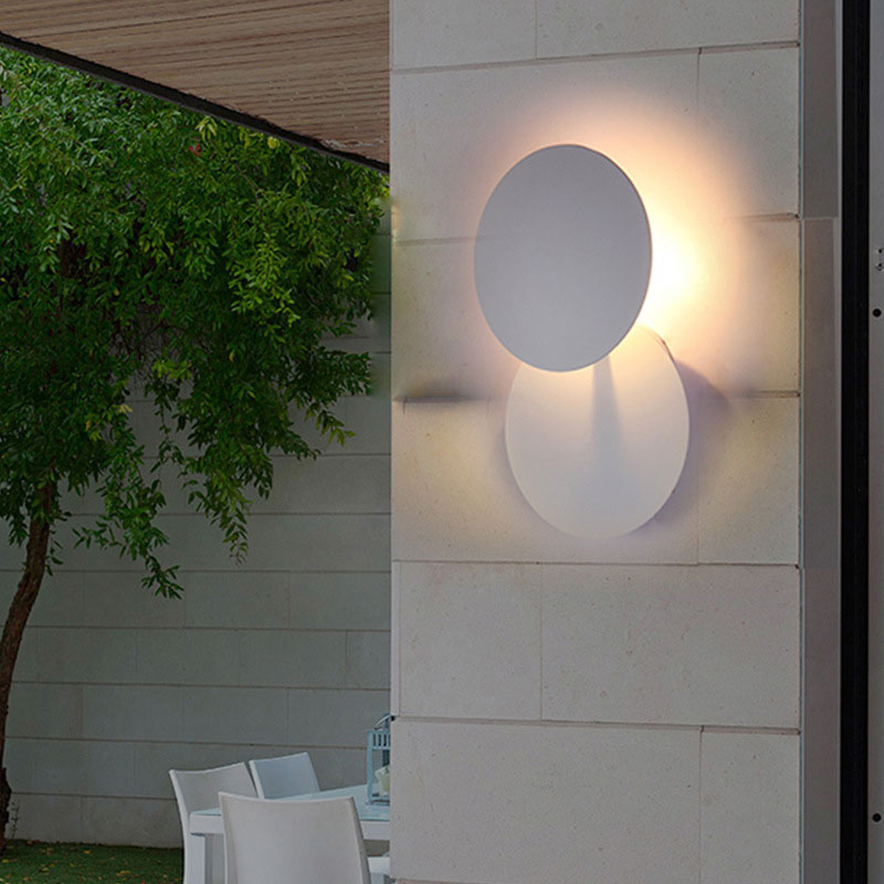 Minimalist Circle Led Wall Sconce Light In Metallic White For Balcony Or Mount