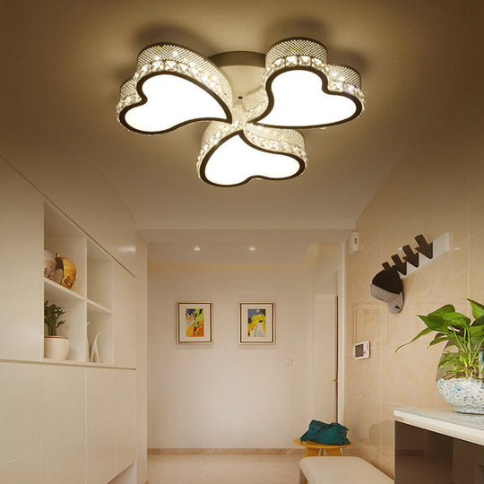 Heart Shaped LED Flush Mount Ceiling Lamp with Crystal Drop and Warm/White Light (3/4/6 Lights)