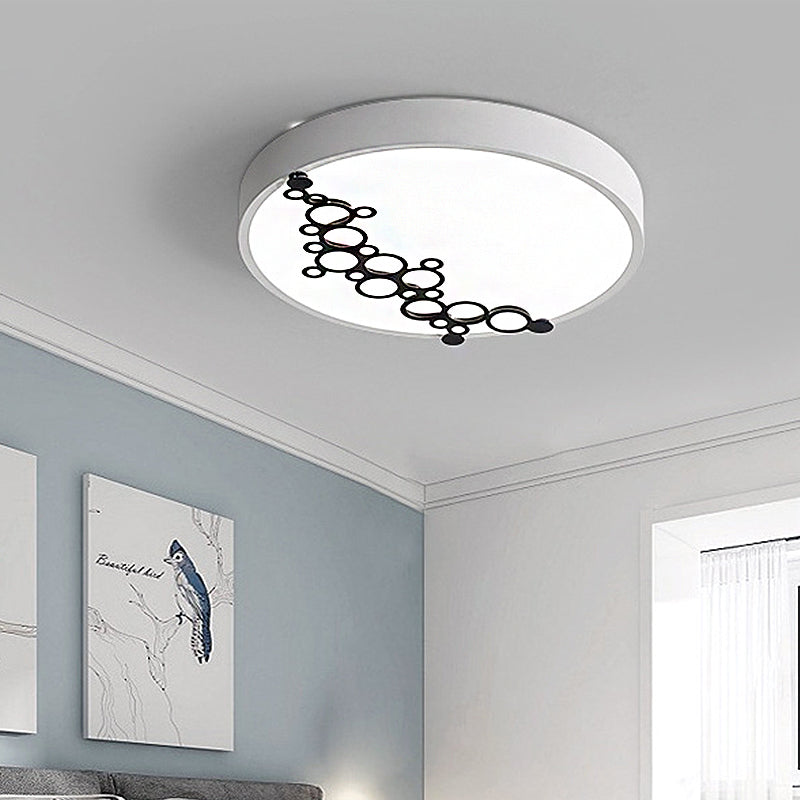 Simple Iron LED Flushmount Bedroom Light – 16"/19.5" Round/Square Flush with Bubble Pattern, White Light