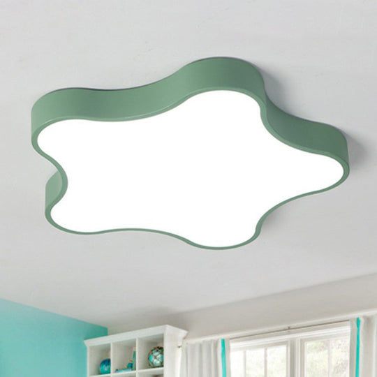 Star Shaped Led Flush Mount Ceiling Light - Metallic Minimalist Bedroom Lighting Green / Small White