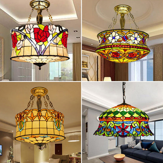 Traditional Stained Glass Ceiling Light With 3 Bulbs - Elegant Hanging Lamp For Living Room