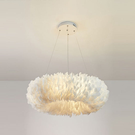 Feather Chandelier Pendant Light - Stylish And Simple Bedroom Hanging Fixture In White / 31.5