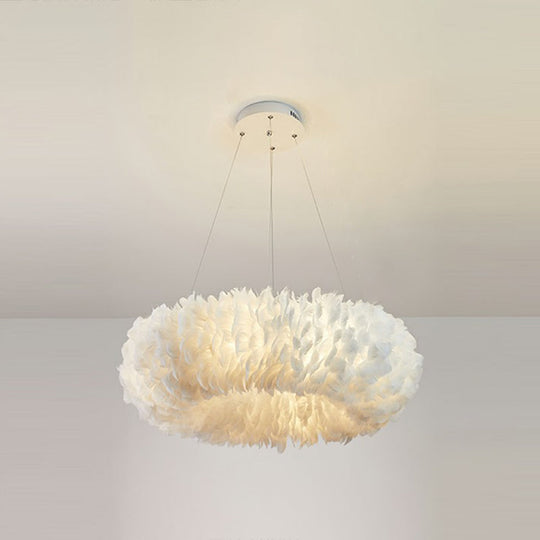 Feather Chandelier Pendant Light - Stylish And Simple Bedroom Hanging Fixture In White / 27.5