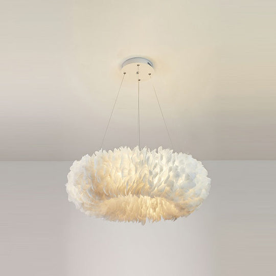 Minimalist White Feather Chandelier Pendant Light for Girls' Bedroom