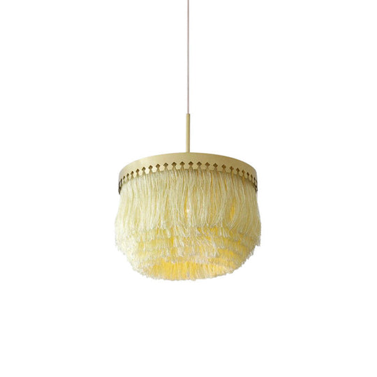 Minimalistic Round Fringe Pendant Light Fixture In Gold

Or

Gold Suspension - Simple & Elegant