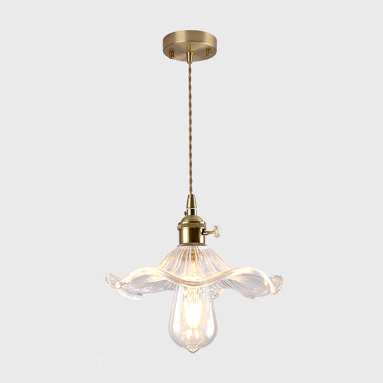 Vintage Style Single-Bulb Hanging Lamp: Textured Glass Pendant in Gold - Elegant Lighting Fixture