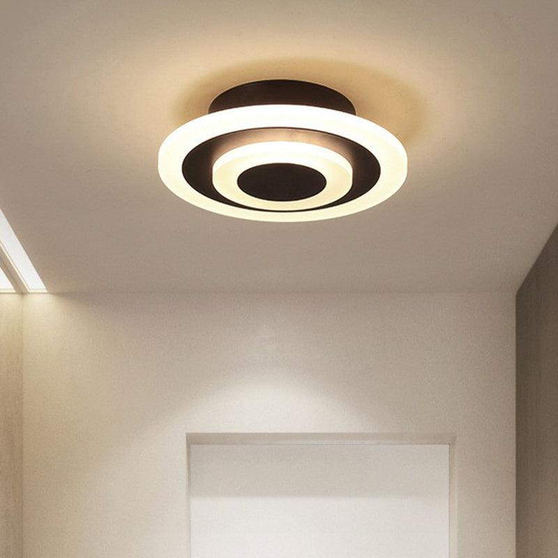 Sleek Round LED Flush Mount Ceiling Light for Corridors and Halls