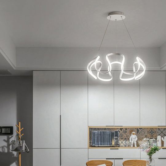 Minimalist Flower Chandelier: Acrylic LED Pendant Light for Living Room