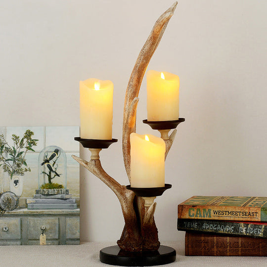 Rustic 3-Light Resin Desk Lamp For Bedroom - Country Style Candle Reading Light In Wood With Antlers