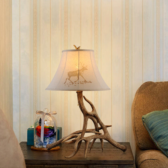 Traditional Wood Barrel Desk Lamp With Branch Design - White Fabric Shade Bedroom Reading Light