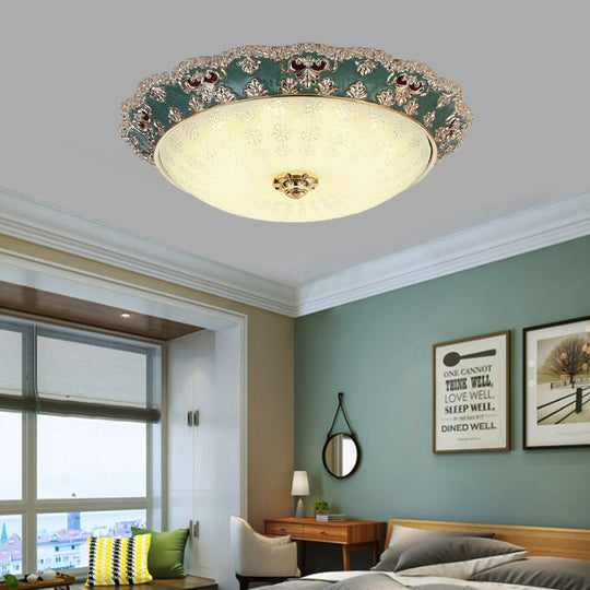 Flower Resin LED Flush Mount Ceiling Lamp for Traditional Living Rooms in Apricot/Green